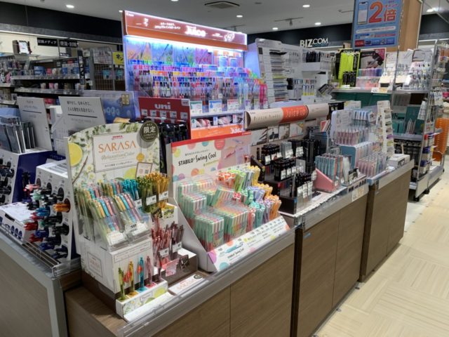買って良かったもの_ボールペン売り場